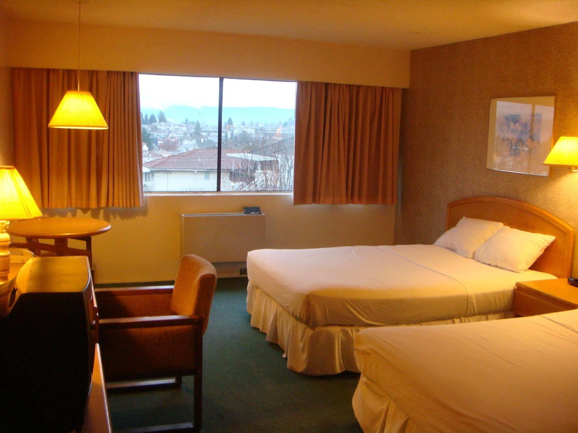 וונקובר Cassandra Hotel מראה חיצוני תמונה