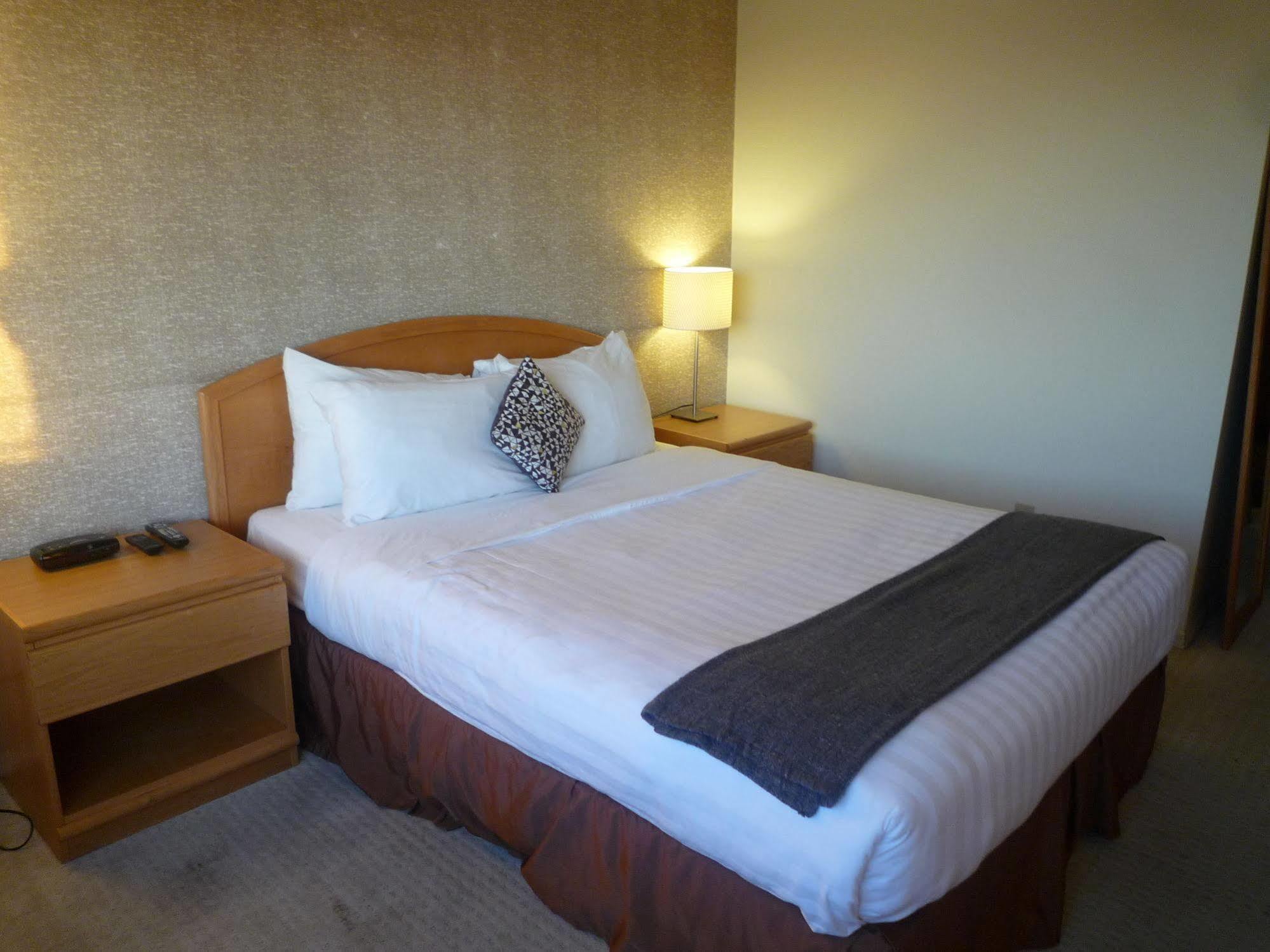 וונקובר Cassandra Hotel מראה חיצוני תמונה